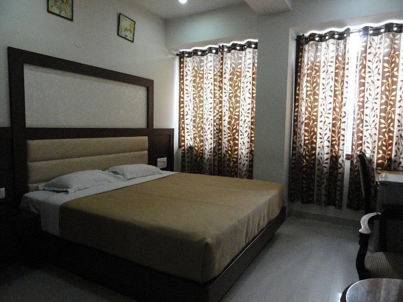 Chandīgarh Hotel Orbit 34 מראה חיצוני תמונה