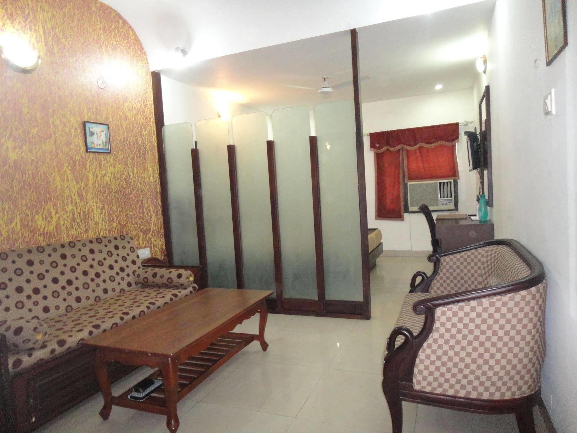 Chandīgarh Hotel Orbit 34 מראה חיצוני תמונה