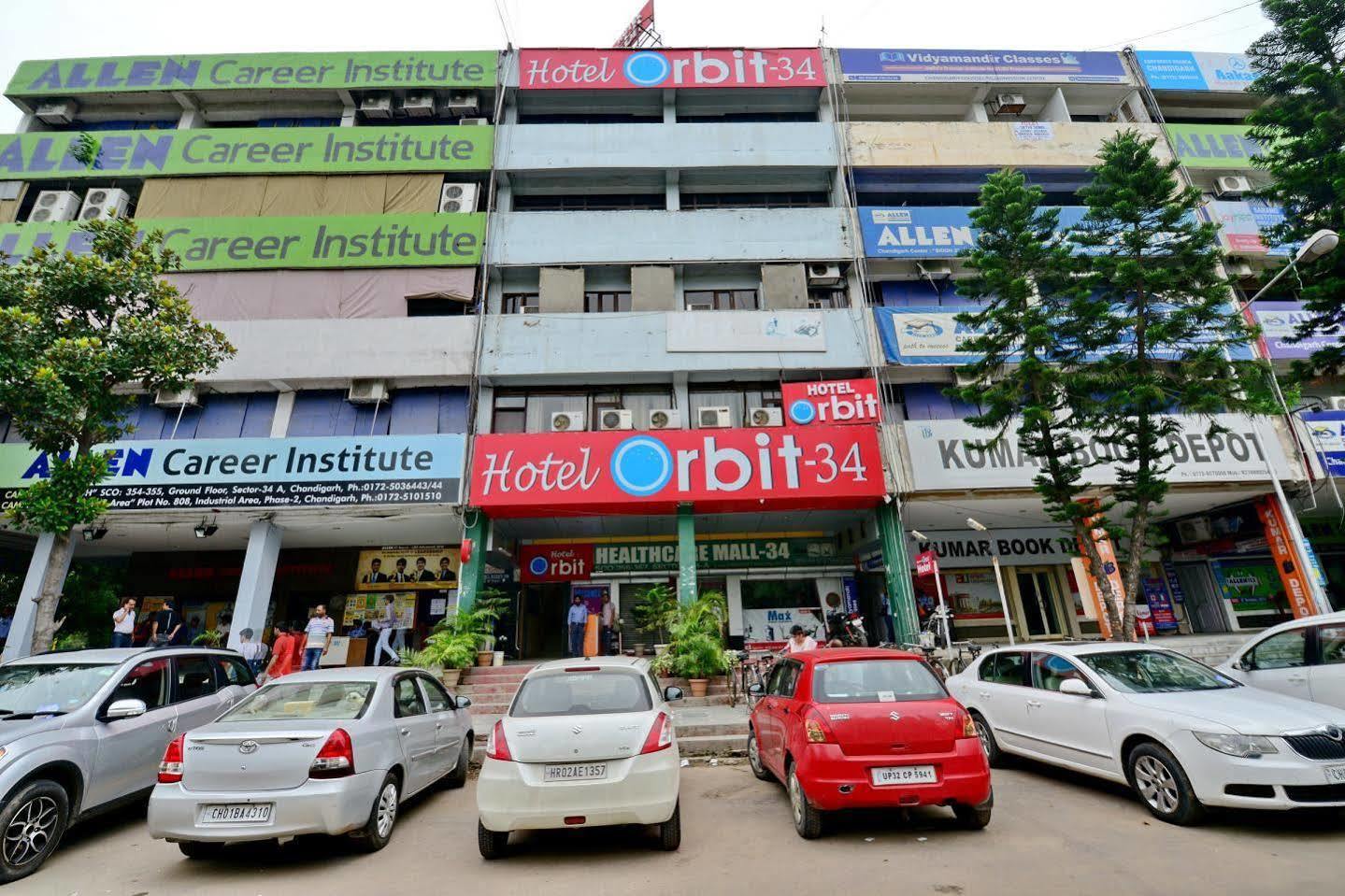 Chandīgarh Hotel Orbit 34 מראה חיצוני תמונה